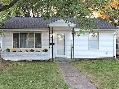 1421 N Adams St — Photo 22