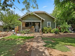 905 W 10th St, Georgetown, TX 78626