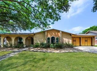 10215 Willowick Ln, San Antonio, TX 78217