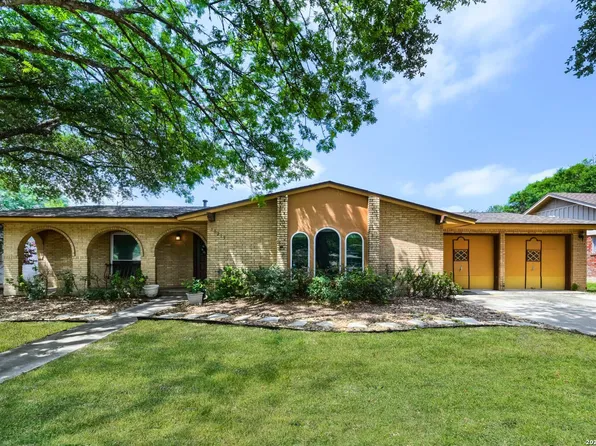 10215 Willowick Lane, San Antonio, TX 78217