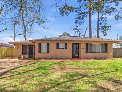 5647 W Circle Dr, Alexandria, LA, 71301