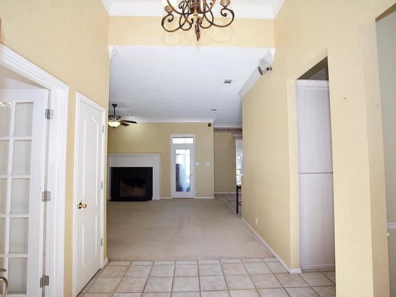 3rd image of 308 Echols Dr