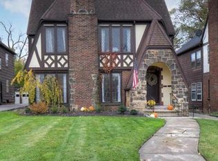 17928 Winslow Rd #U, Shaker Heights, OH 44122