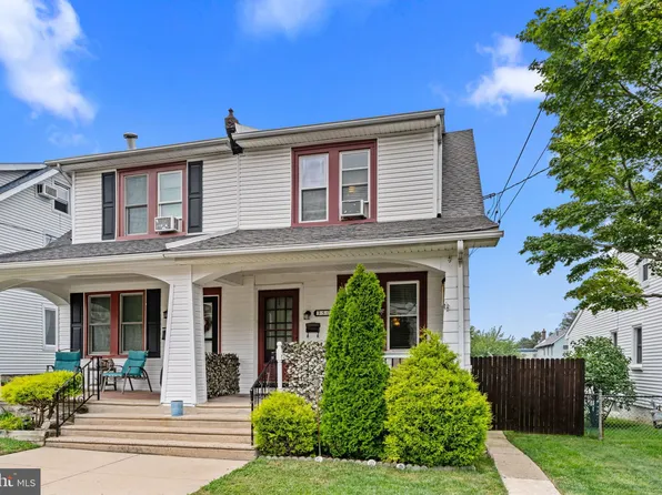 35 N Sylvania Ave, Rockledge, PA 19046