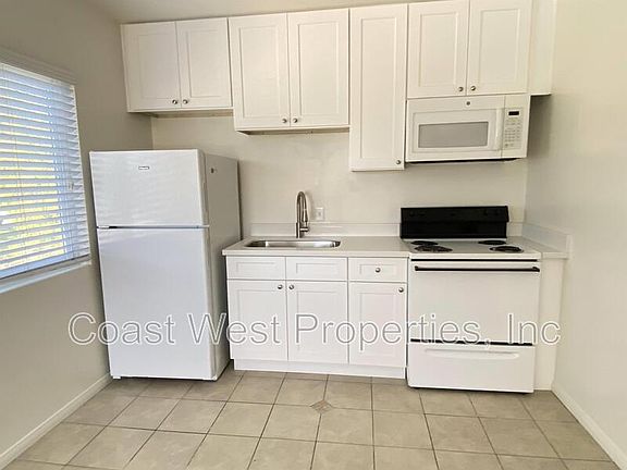 2nd image of 4275 Kendall St #L