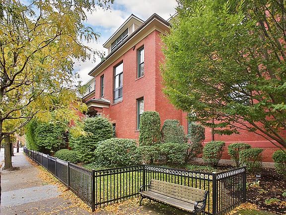 2nd image of 275 Cypress St APT 305