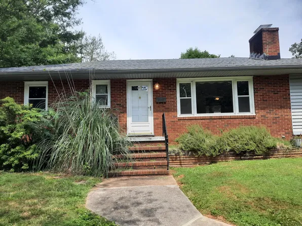 1216 Augusta St, Charlottesville, VA 22903