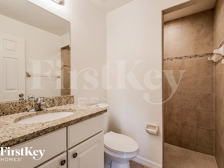 12201 Helios Ave — Photo 13