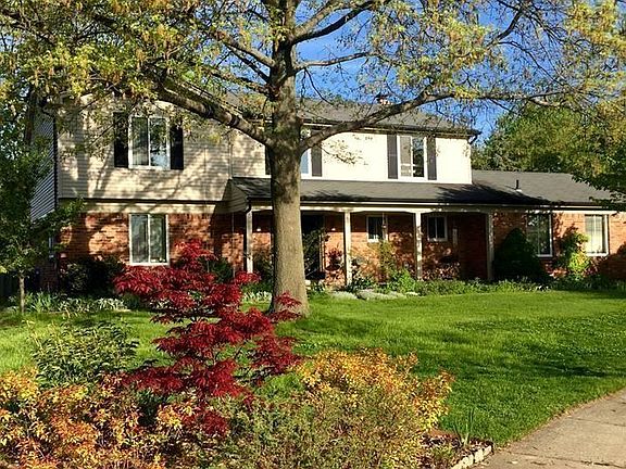 2nd image of 5837 Folkstone Dr