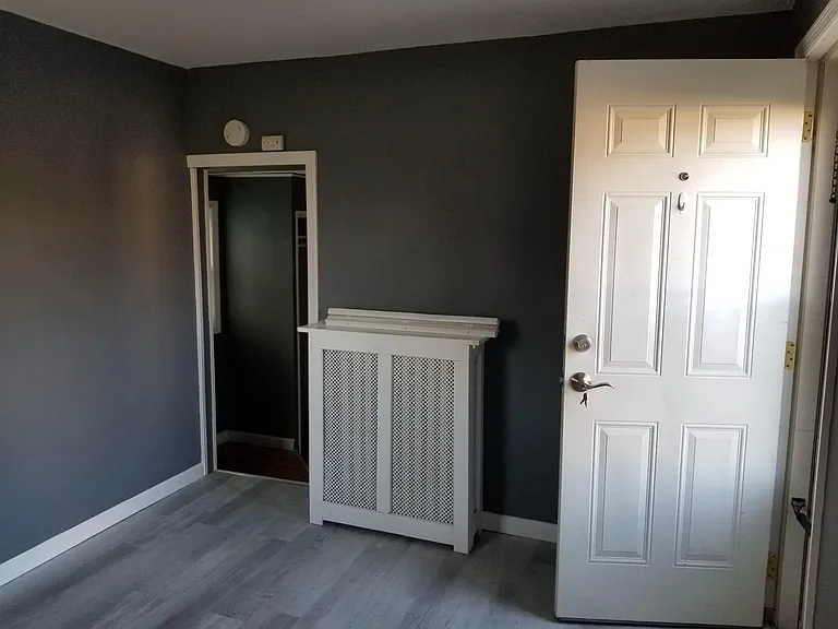 802 Central Ave #B — Photo 5