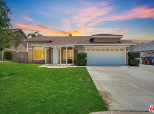 7581 Stoney Creek Dr, Highland, CA 92346