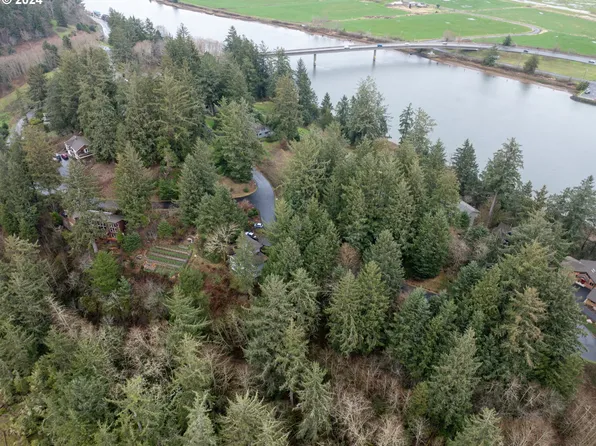 Nehalem Point Dr, Nehalem, OR 97131