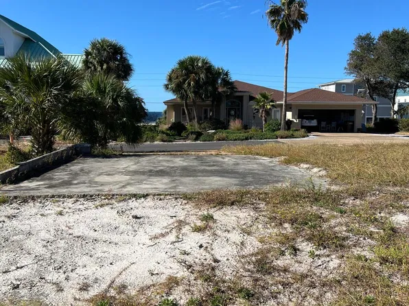 8514 Tradewinds Dr, Port Saint Joe, FL 32456