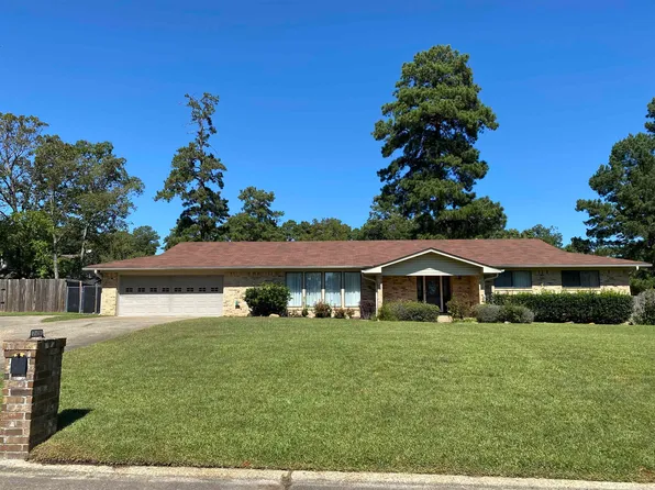 2308 W Elm St, El Dorado, AR 71730