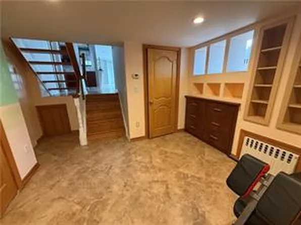 2613 East 65th Street image 28 of 31