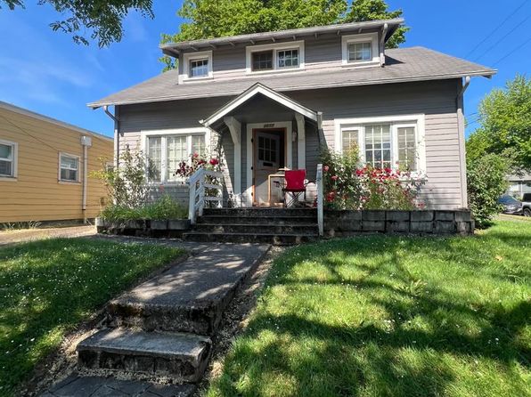 2010 Emerald St