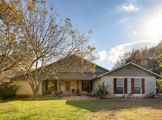 303 Dunlin Dr, Buda, TX 78610