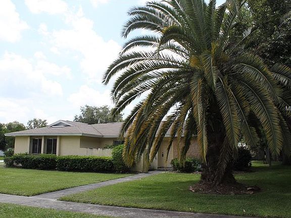 2nd image of 5430 N Woodcrest Dr