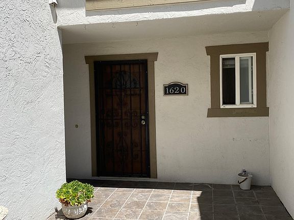 2nd image of 1620 Belleville Way
