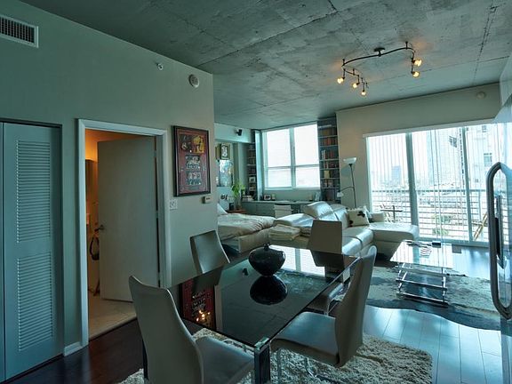Living view