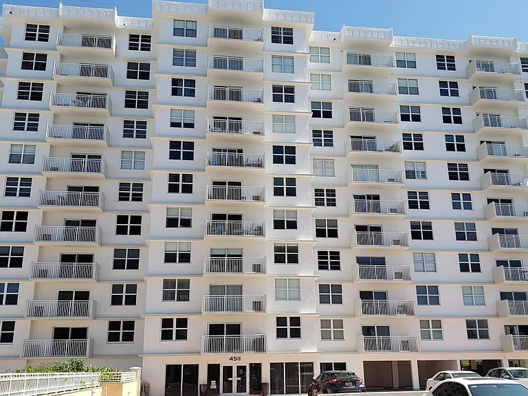 4511 S Ocean Blvd #904 — Photo 25