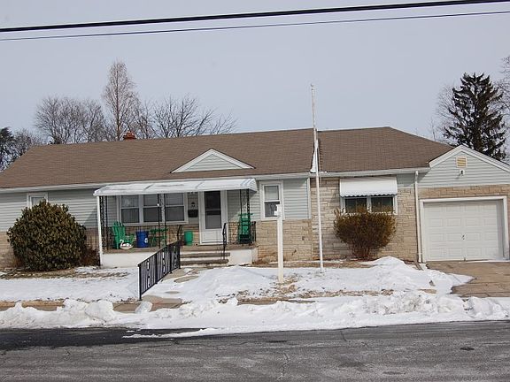 4th image of 36 No 11 Ave