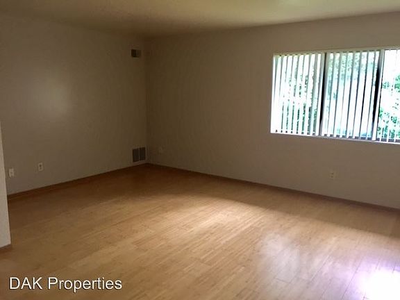 2nd image of N111W15864 Vienna Ct APT 3