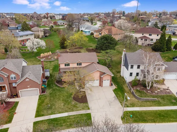 431 Wexford Dr, Lemont, IL 60439