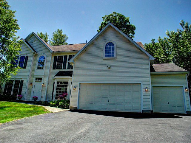 1st image of 8614 Lydia Ln