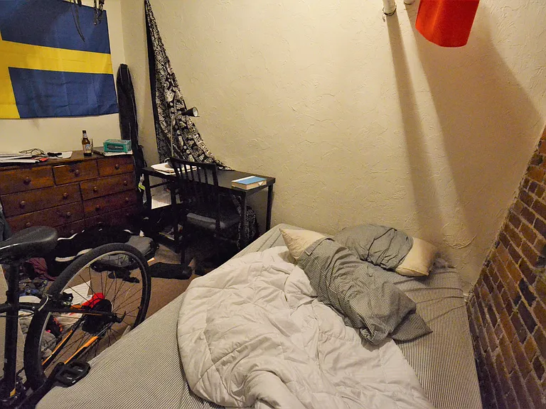 24 Hemenway St #1 — Photo 33
