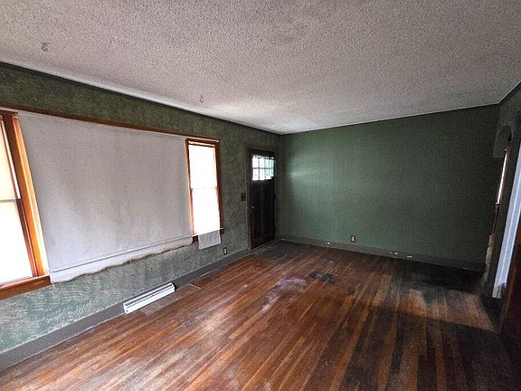 4th image of 140 Richton Rd