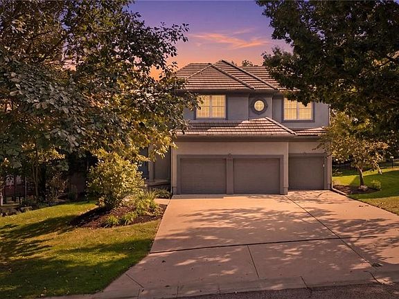 2nd image of 21221 W 81st Pl
