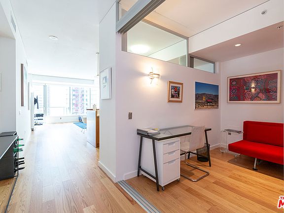3rd image of 1155 S Grand Ave APT 1610