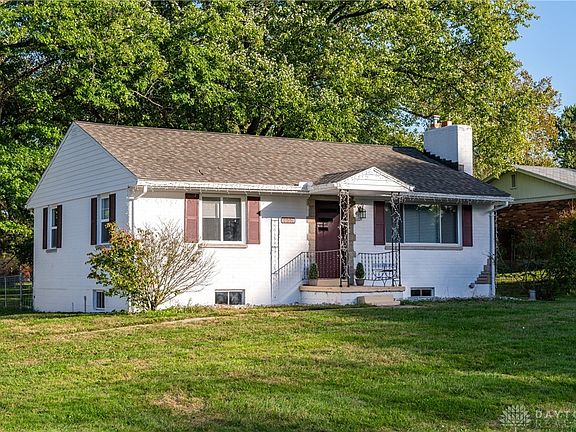 2nd image of 688 Timberwood Dr
