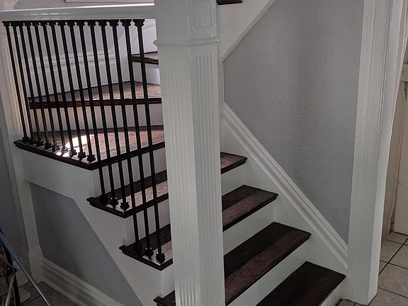 4th image of 847 N Ogden St