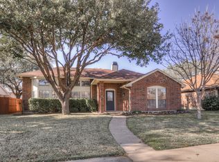 4245 Arbor Creek Dr, Carrollton, TX 75010