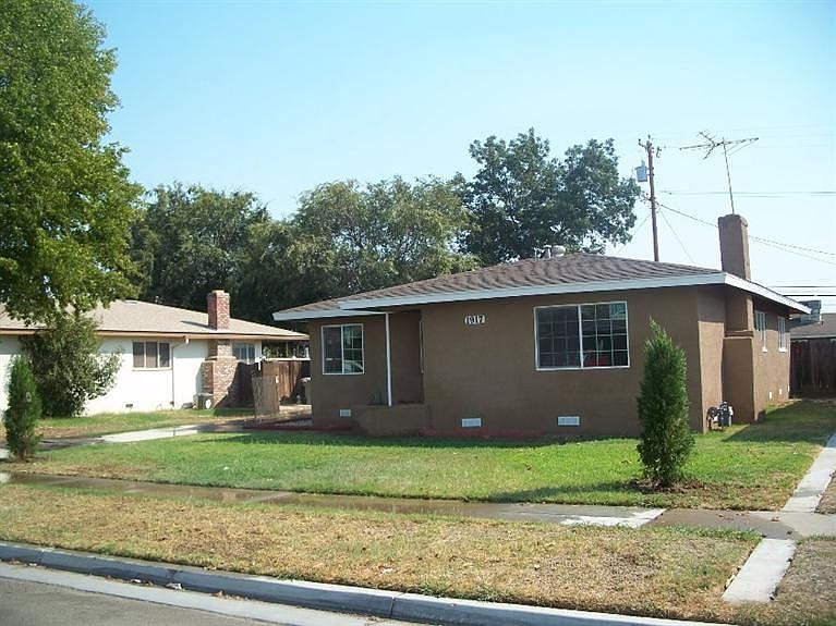 1st image of 1917 W Princeton Ave