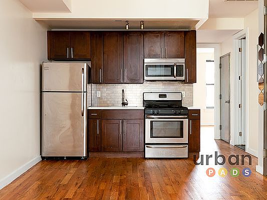 1st image of 1251 Jefferson Ave #4