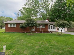 1533 N Main St, Williamstown, NJ 08094