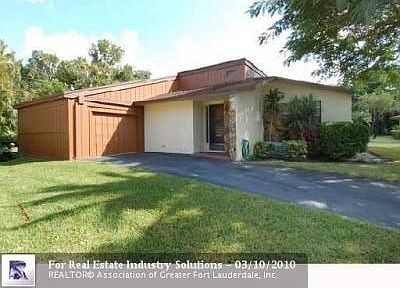 1st image of 8091 Royal Palm Cir #N