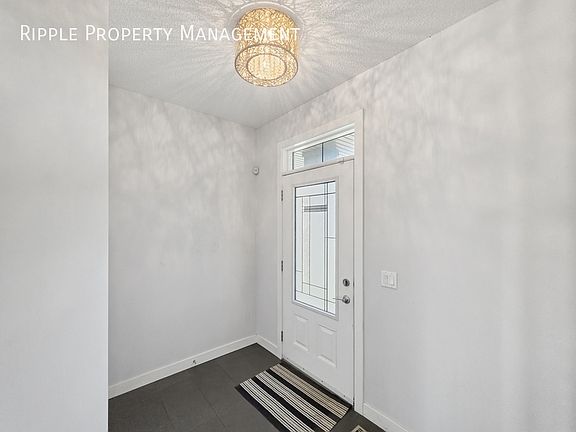 2nd image of 118 Panora Ct NW