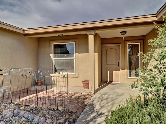 4th image of 4704 Kerry Ann Pl