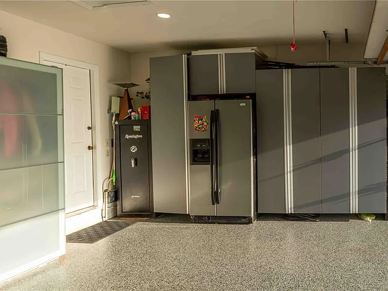 4957 NW 93rd Doral Pl #0 — Photo 31