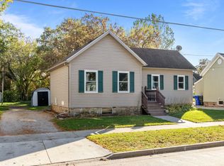 917 W Franklin St, Appleton, WI 54914