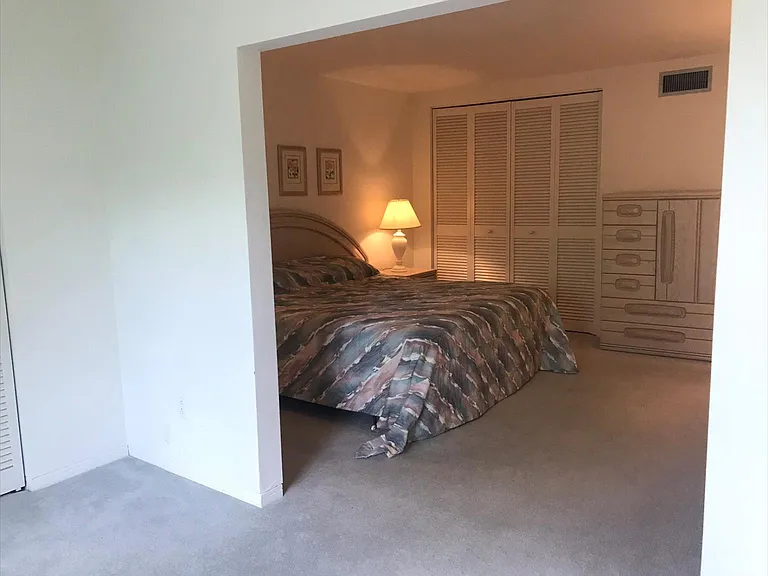 4565 Duhme Rd #209 — Photo 47