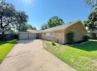10915 Gatlinburg Dr, Houston, TX 77031