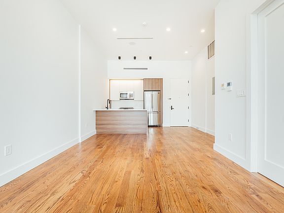 5th image of 901 Herkimer St #2D