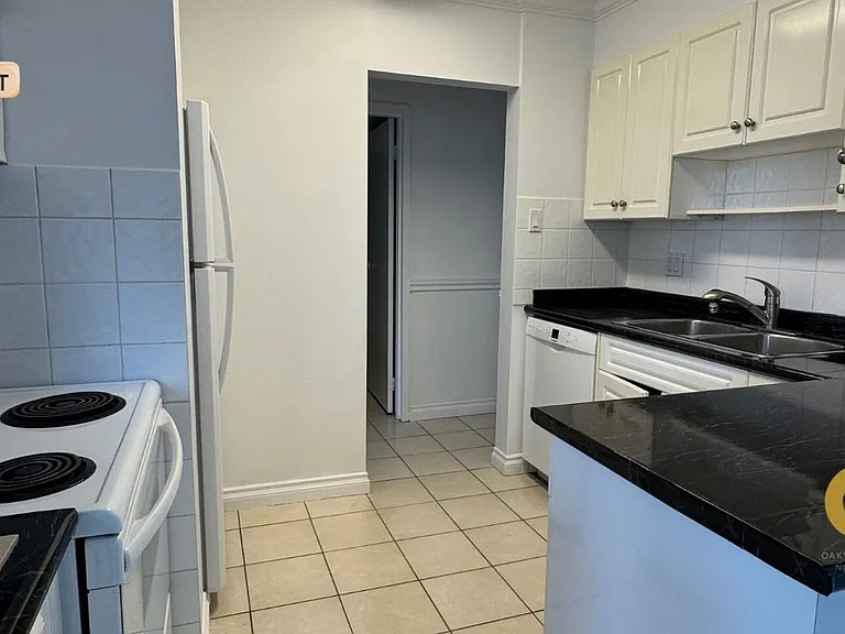 9521 Cardston Ct #1502 — Photo 6