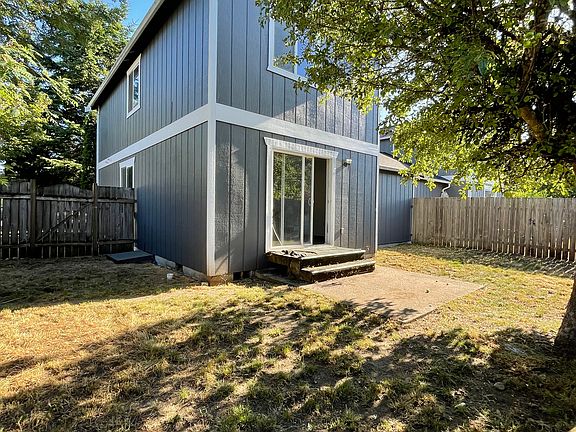 3rd image of 10608 19th Avenue Ct S #10608