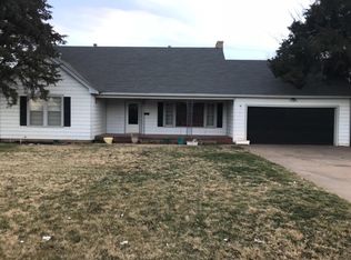 809 W Missouri St, Floydada, TX 79235